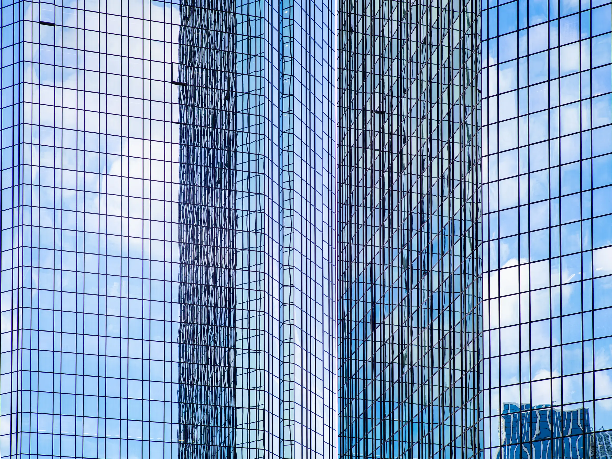 architektur-berlin-grosse-glasfassade