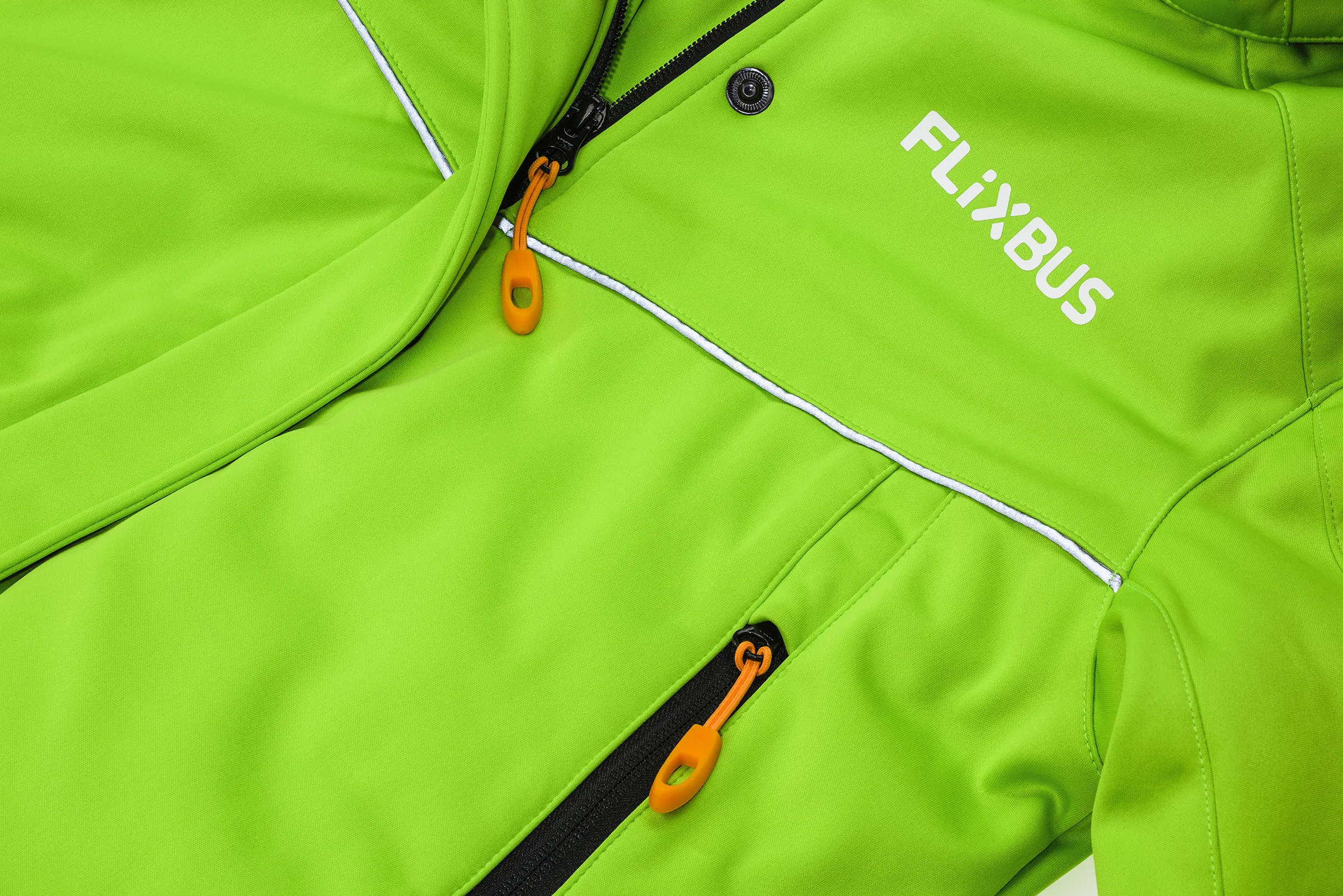 ecommerce-flixbus-softshell-detail
