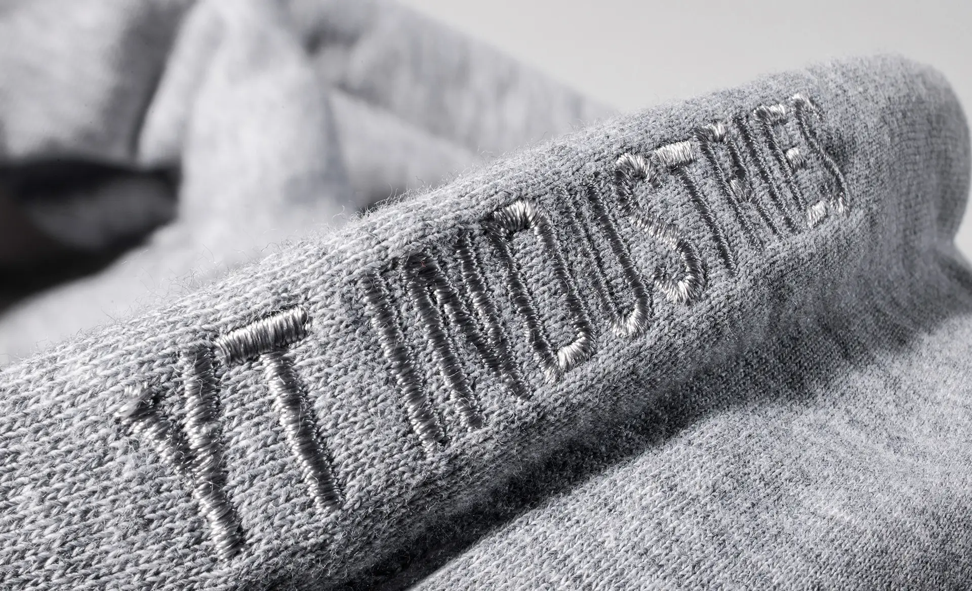 fashion-yt-hoodie-grey