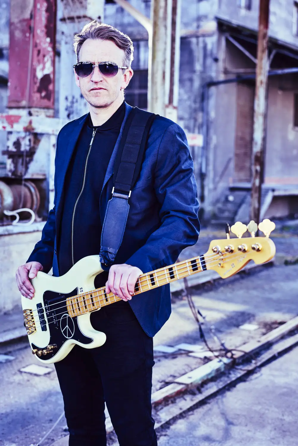 people-jazzkantine-bass