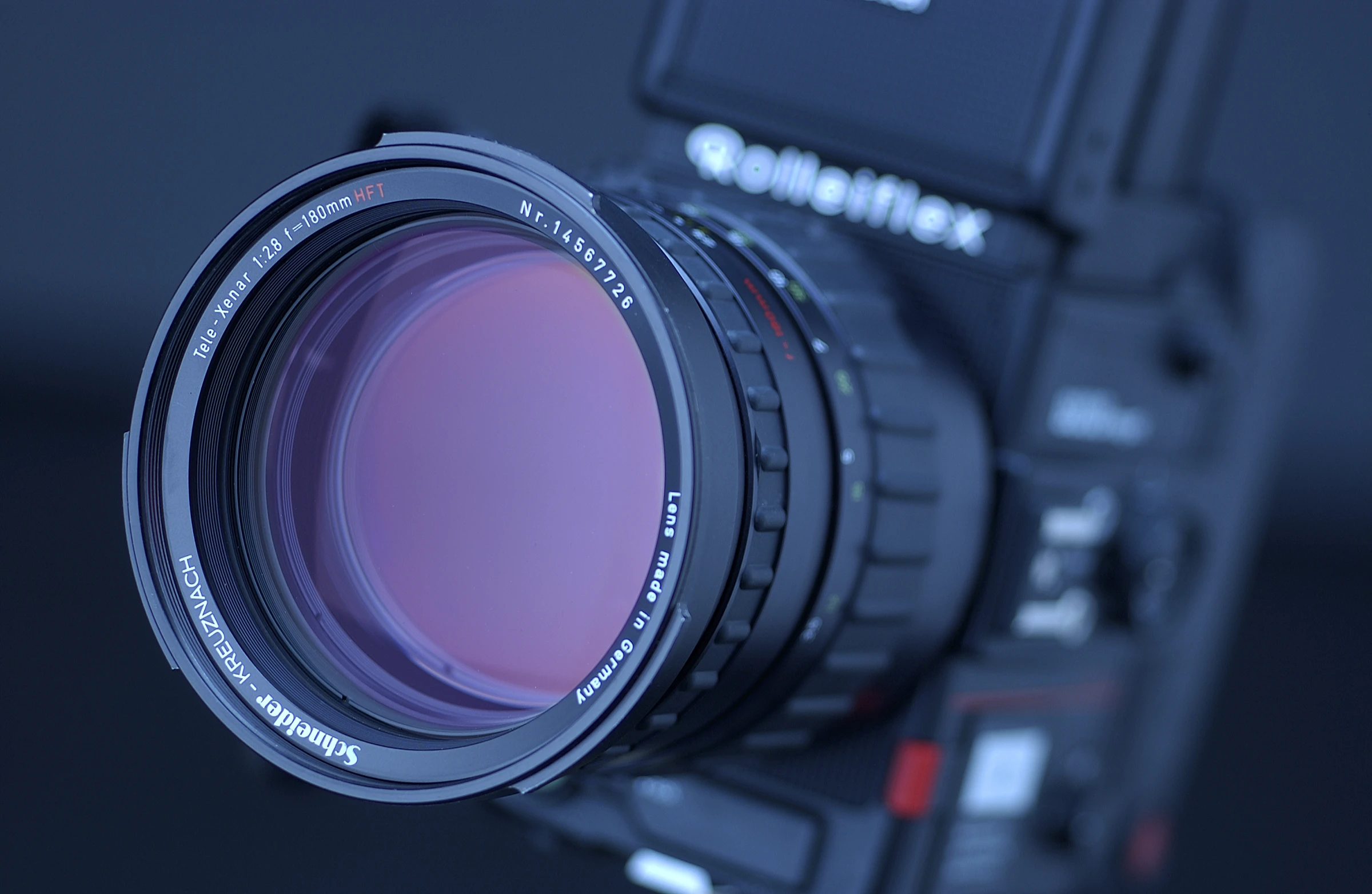produkte-rolleiflex-hy6-mit-objektiv Rollei